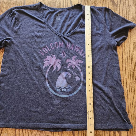 Volcom Medium Hawaii No Ka 01 Black V-Neck Top Shirt Loose Fit Oversized - Picture 7 of 7